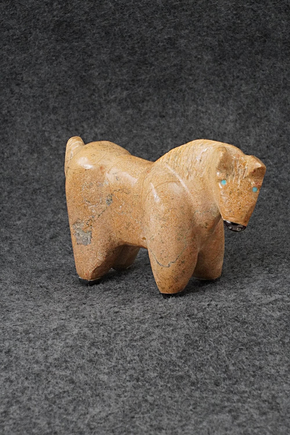 Horse Zuni Fetish Carving - Freddie Leekya