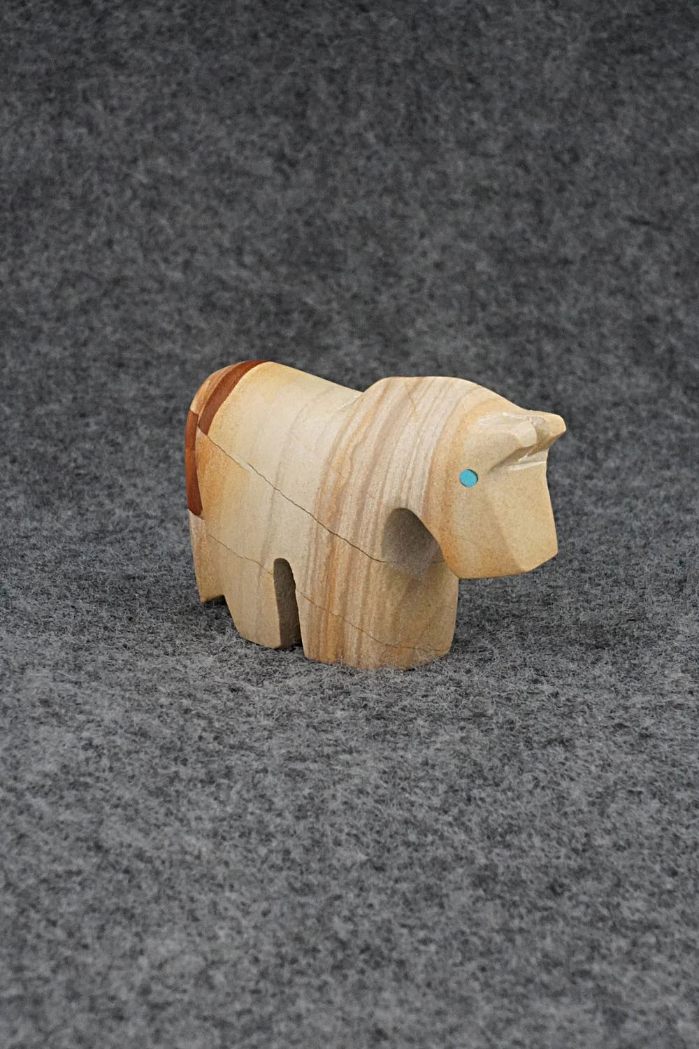 Horse Zuni Fetish Carving - Bernard Laiwakete