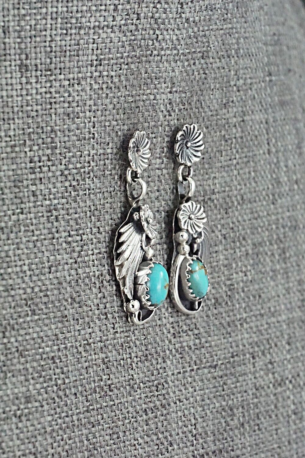 Turquoise & Sterling Silver Earrings - Verley Betone