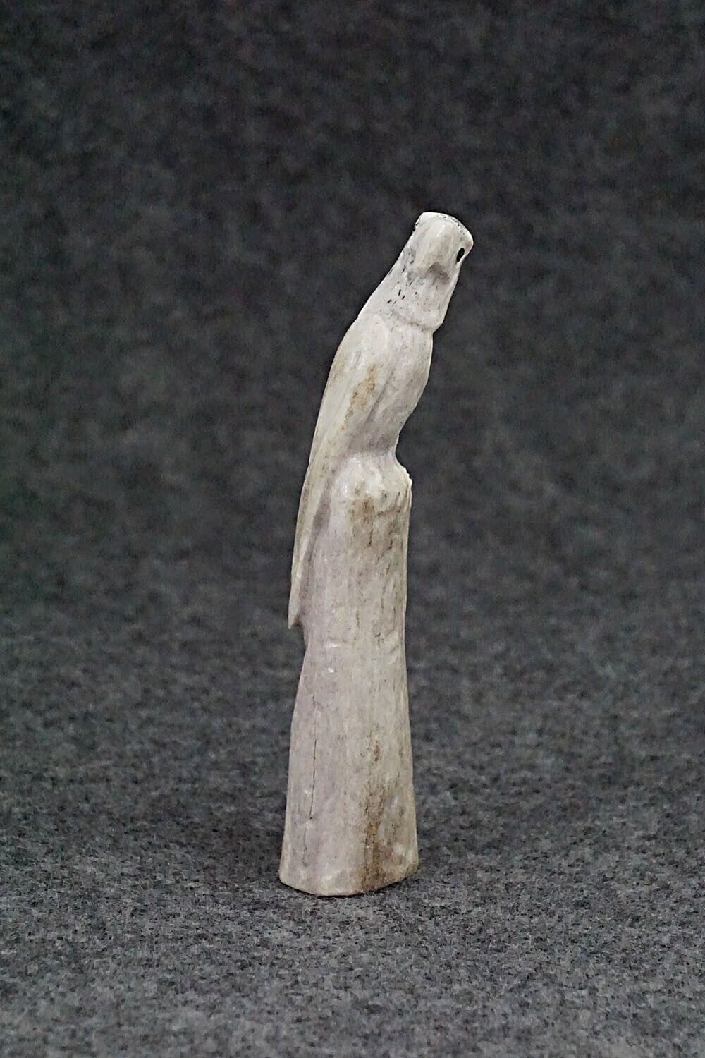 Eagle Zuni Fetish Carving - Maxx Laate