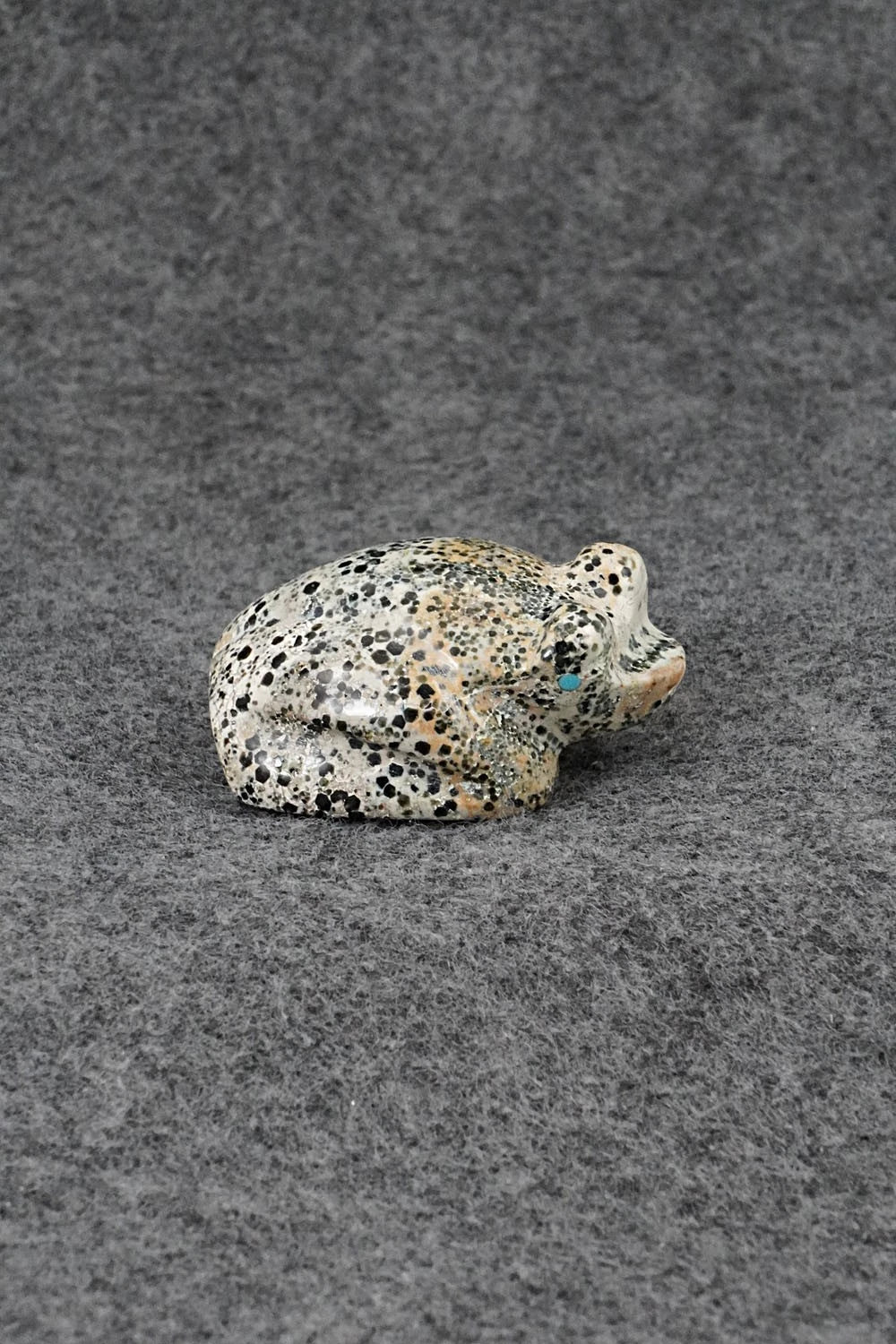 Frog Zuni Fetish Carving - Fred Weekoty