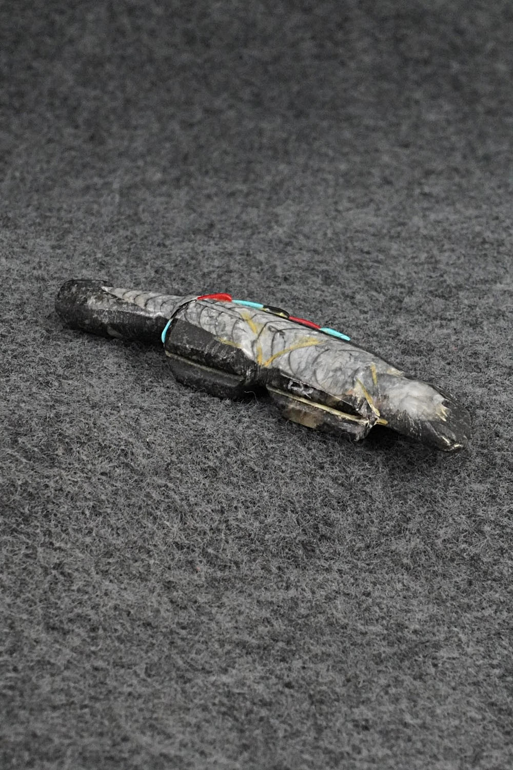 Mountain Lion Zuni Fetish Carving - Danette Laate