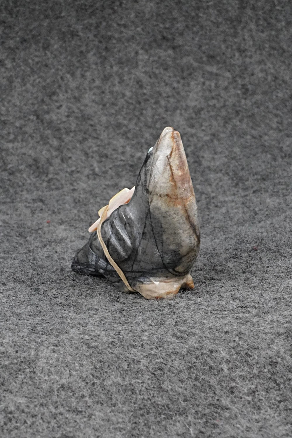 Bird Zuni Fetish Carving - Delvin Leekya