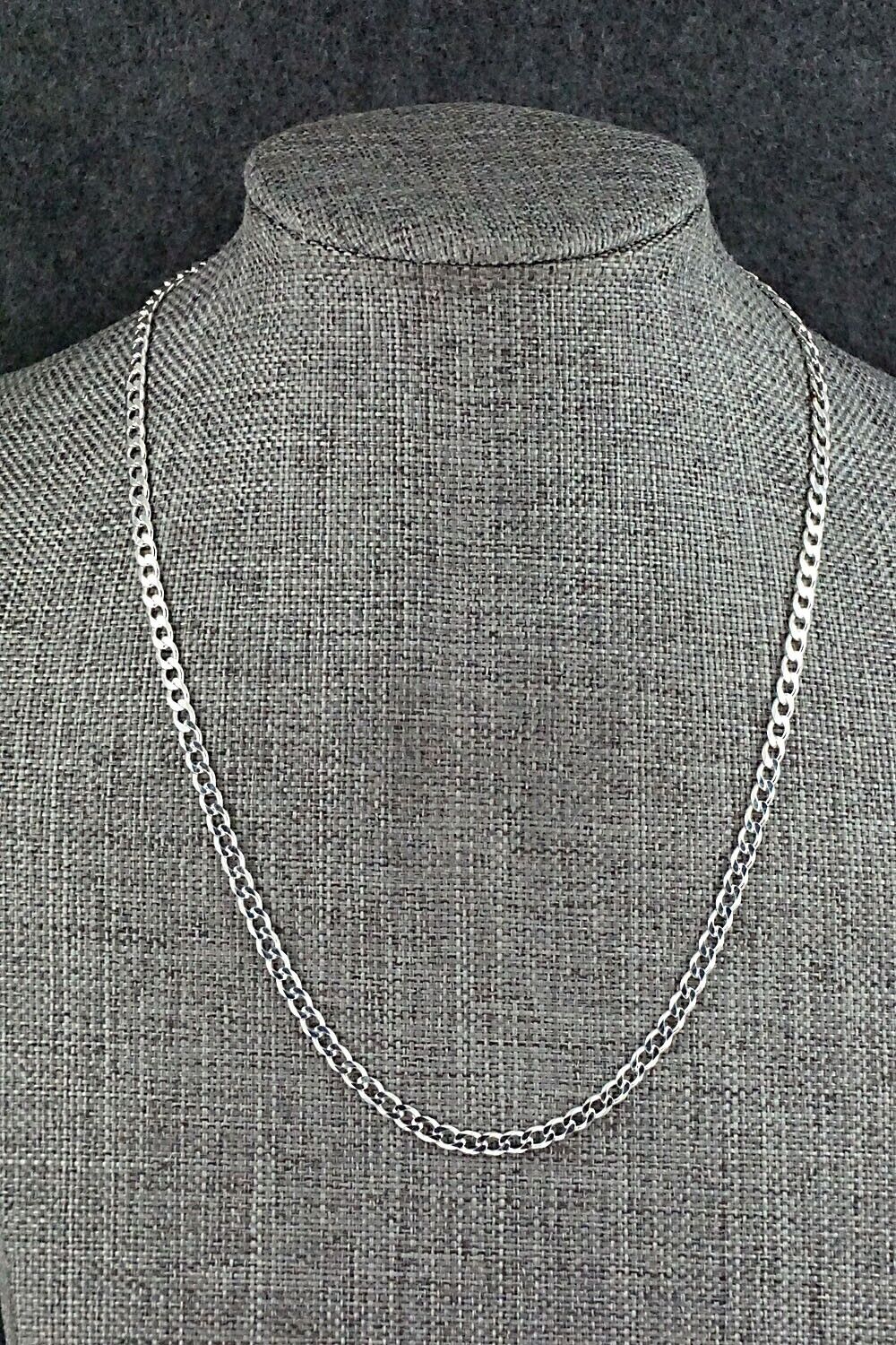 Chain in Silver, 16