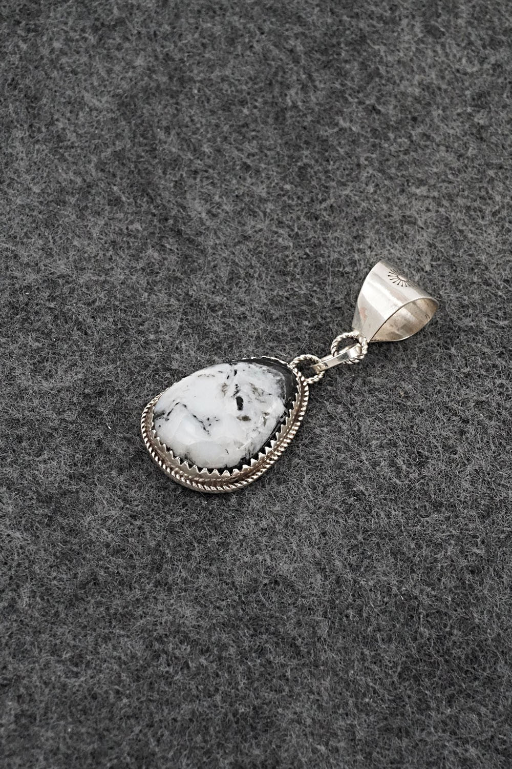 White Buffalo & Sterling Silver Pendant - Ernest Hawthorne