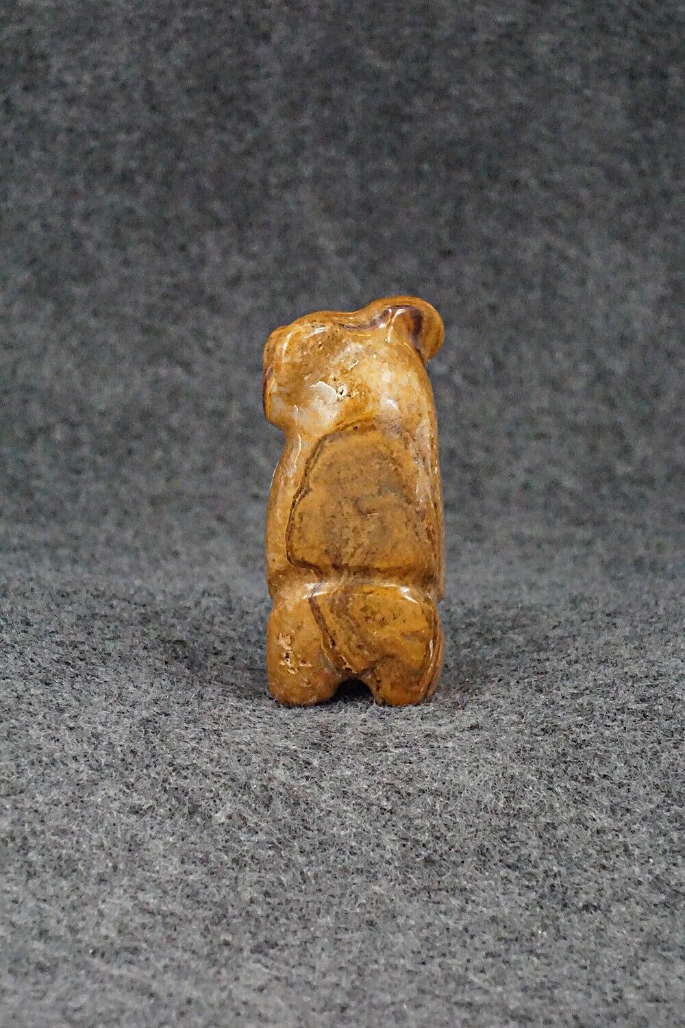 Bear Zuni Fetish Carving - Reynold Lunasee