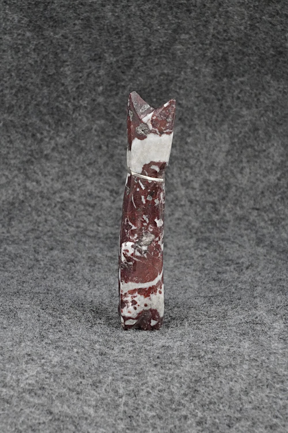 Cat Zuni Fetish Carving - Kenny Chavez