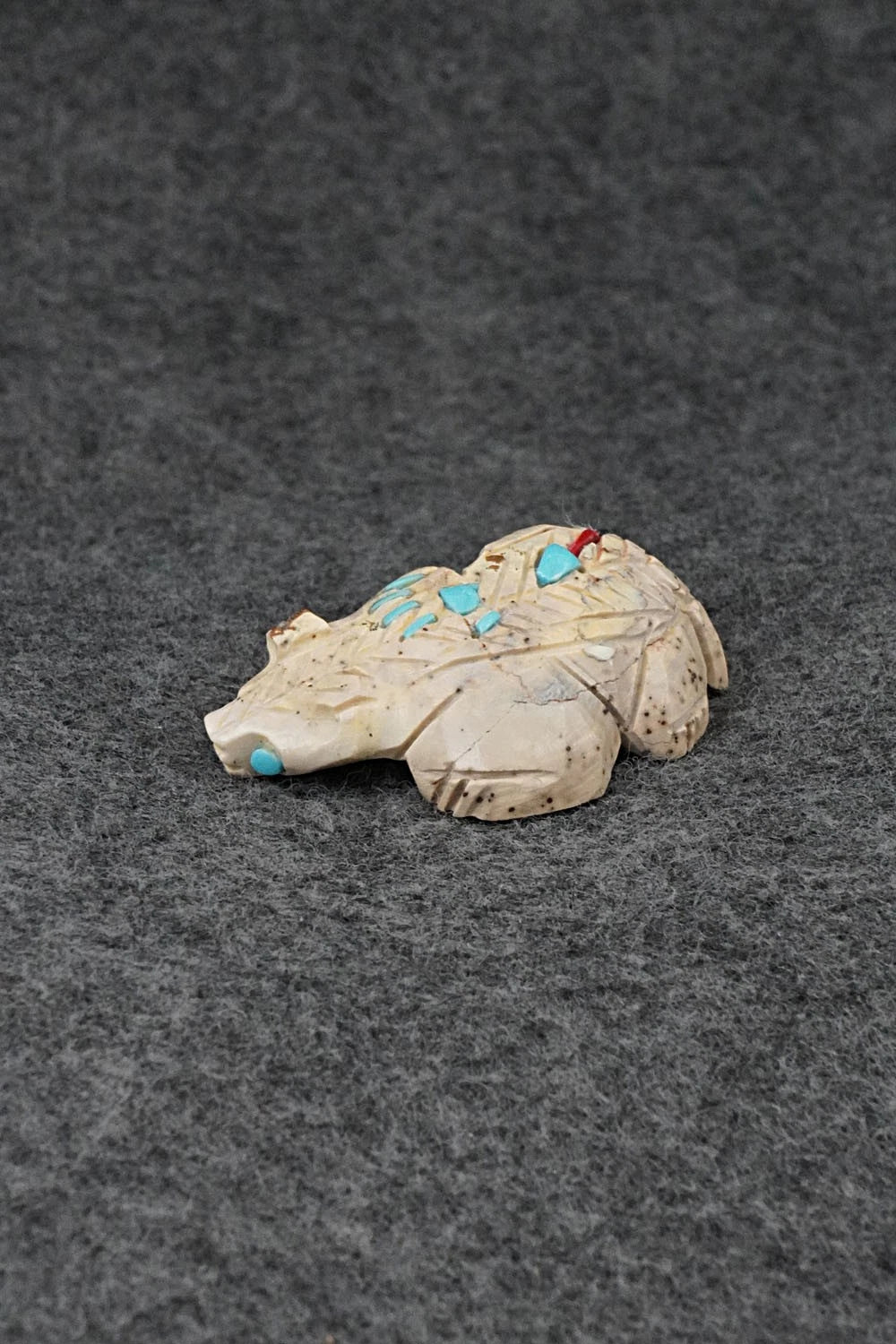 Badger Zuni Fetish Carving - Dannette Laate