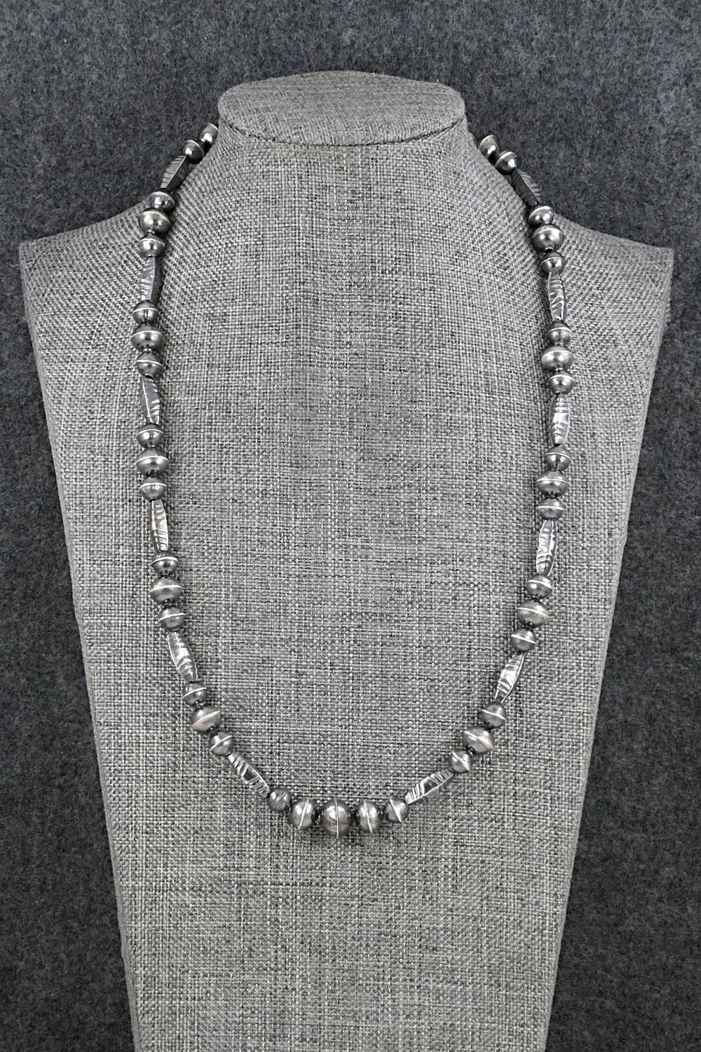 Sterling Silver Navajo Pearl Necklace 20" - Vintage