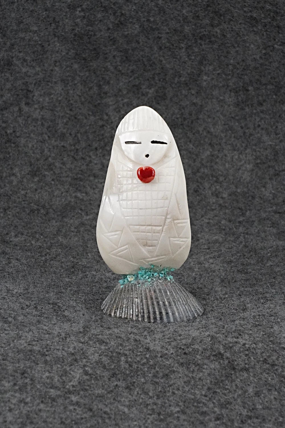 Corn Maiden Zuni Fetish Carving - Carlton Camasona