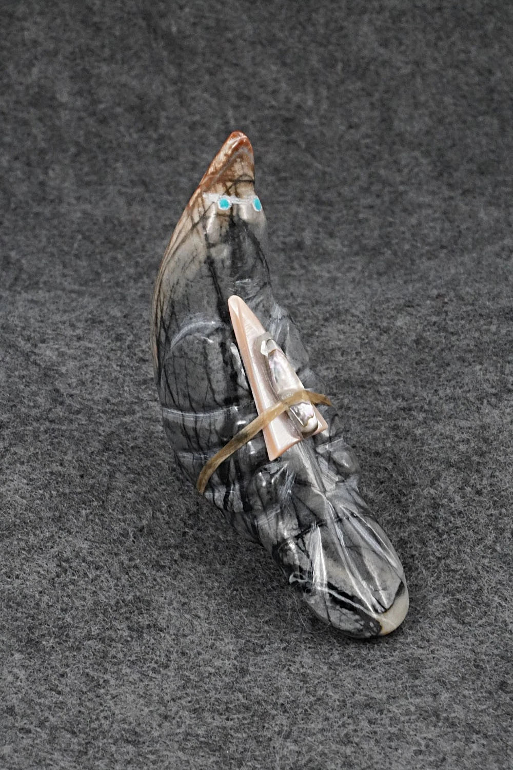 Bird Zuni Fetish Carving - Delvin Leekya