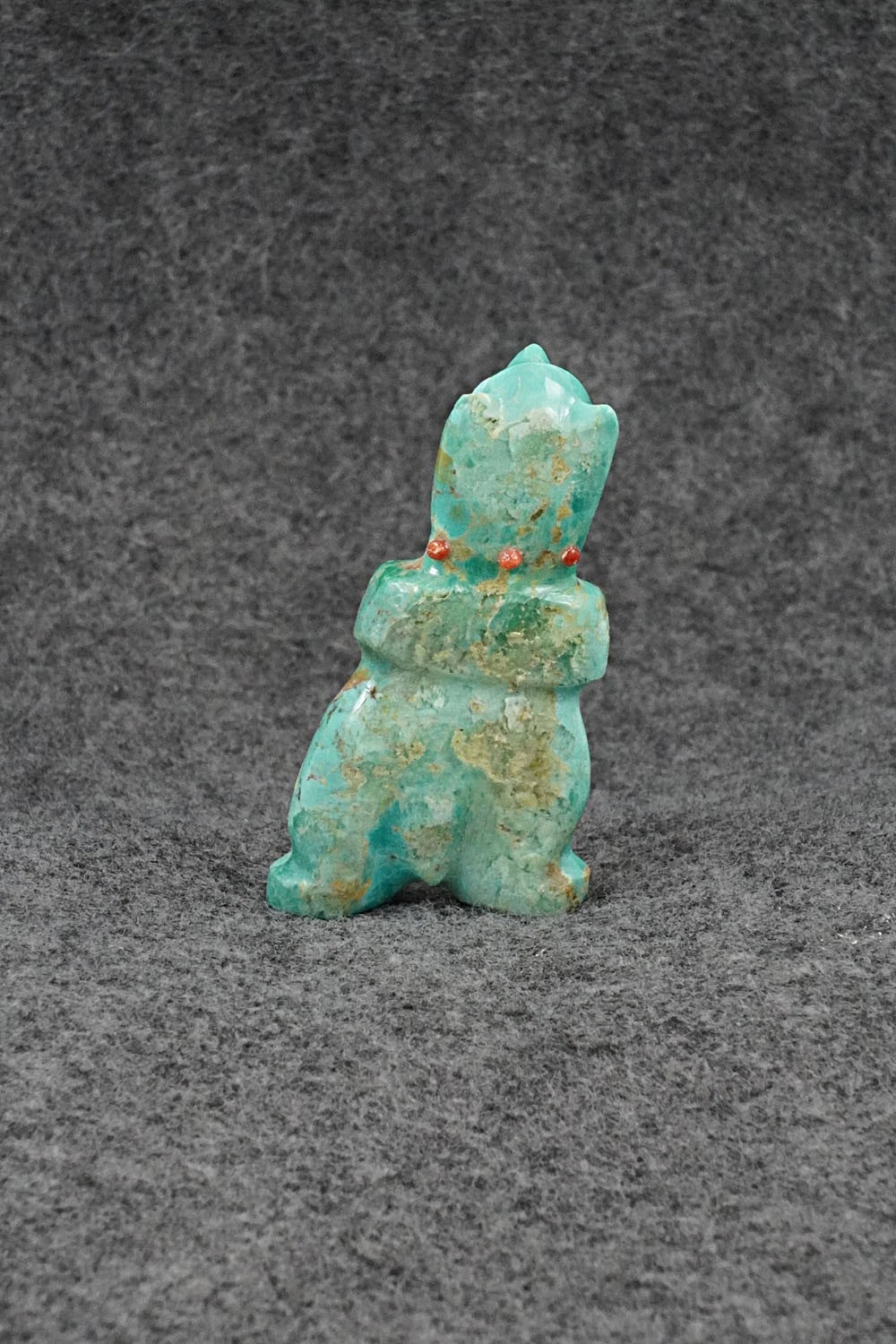 Bear Zuni Fetish Carving - Claudia Peina