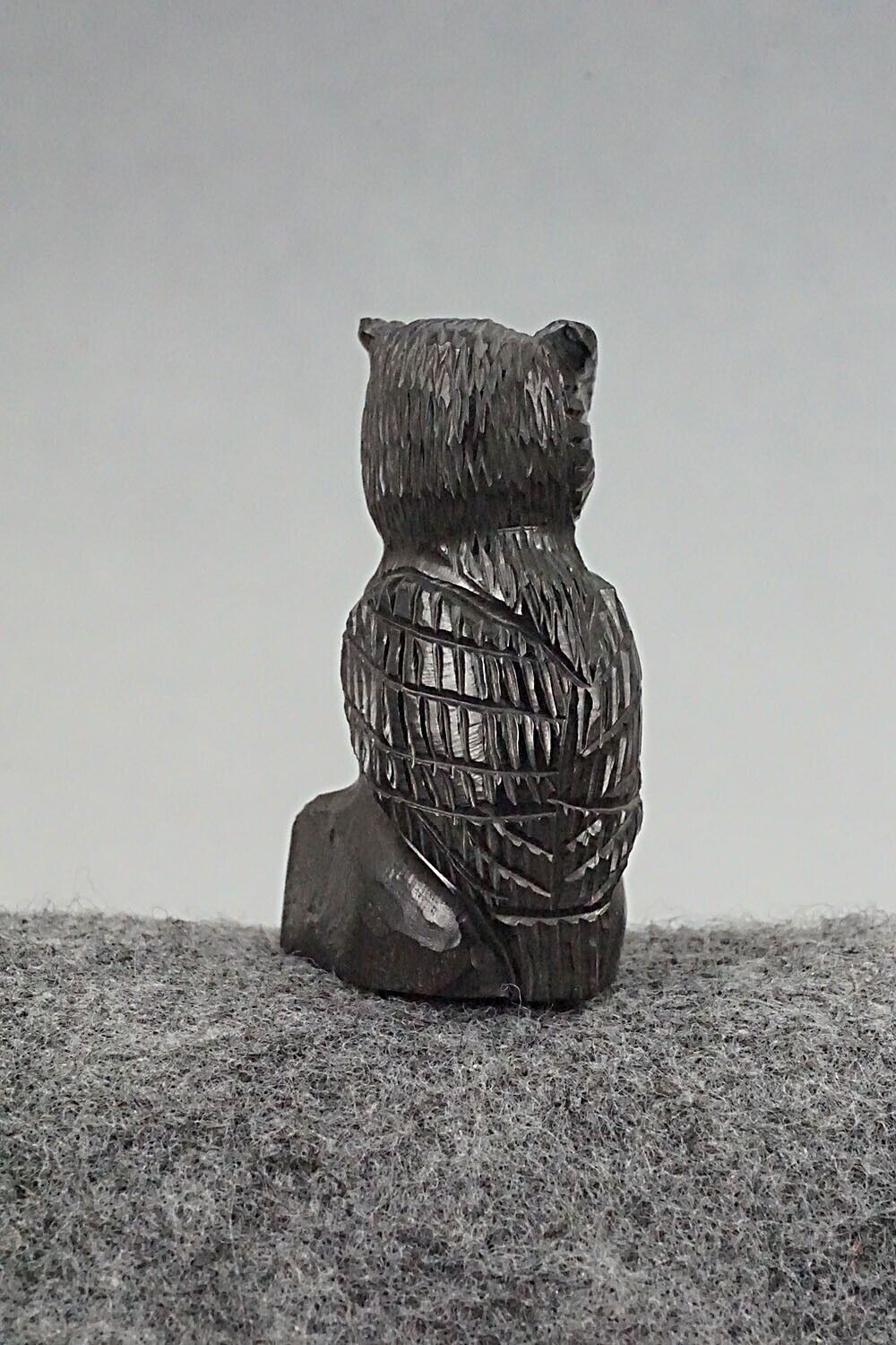 Owl Zuni Fetish Carving - Chris Peina