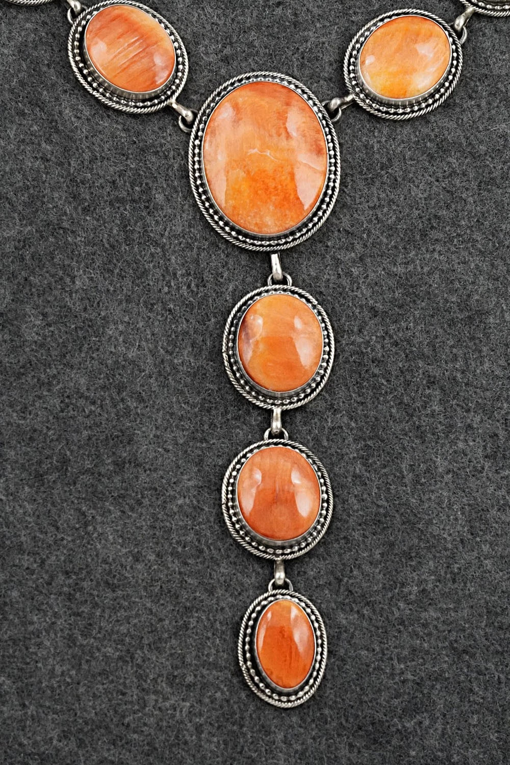 Spiny Oyster & Sterling Silver Necklace and Earrings Set - Paul Livingston