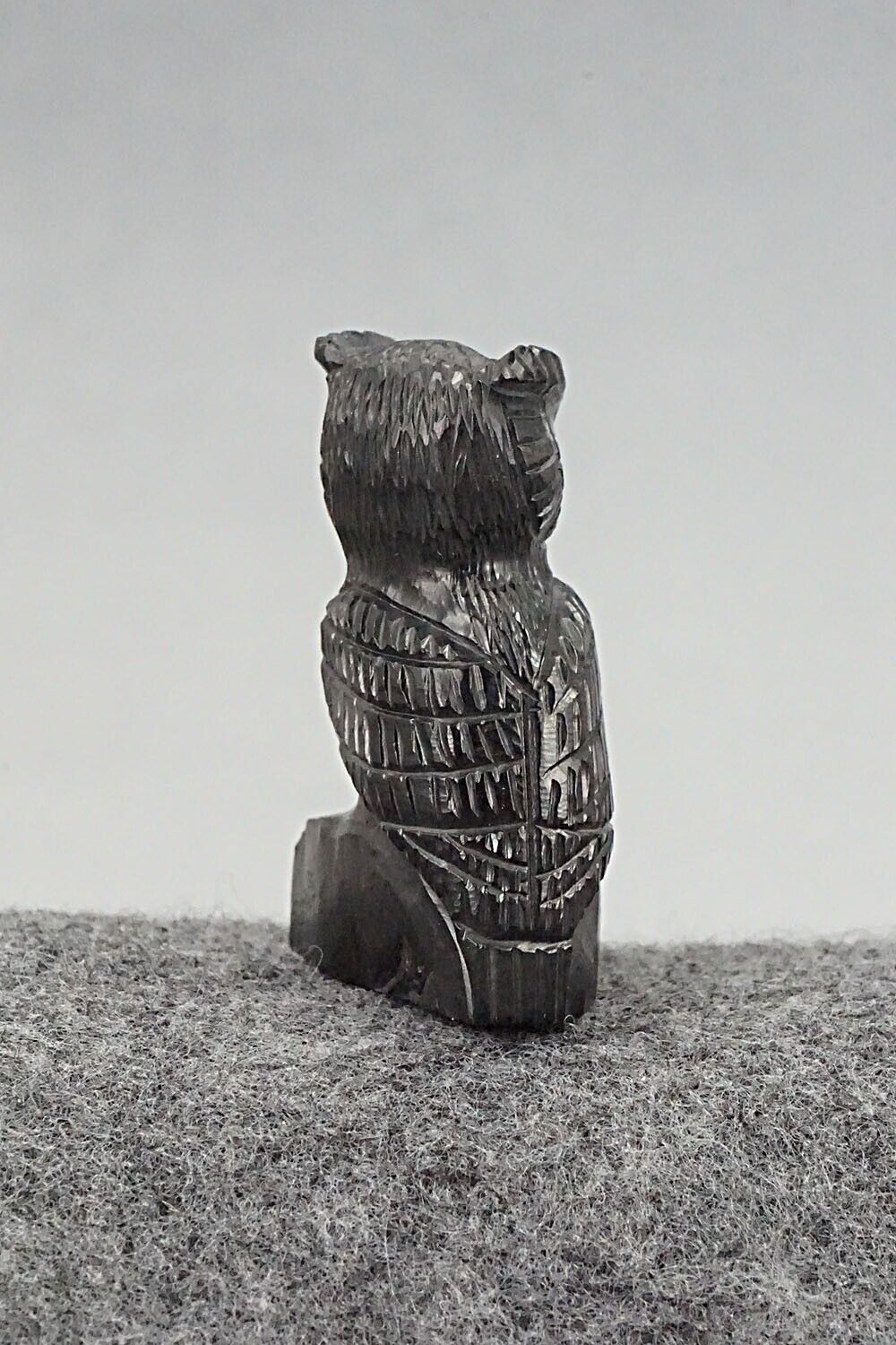 Owl Zuni Fetish Carving - Chris Peina