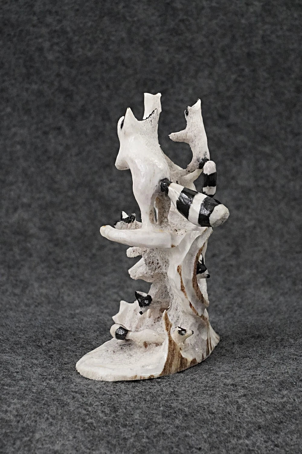 Racoons Zuni Fetish Carving - Ruben Najera