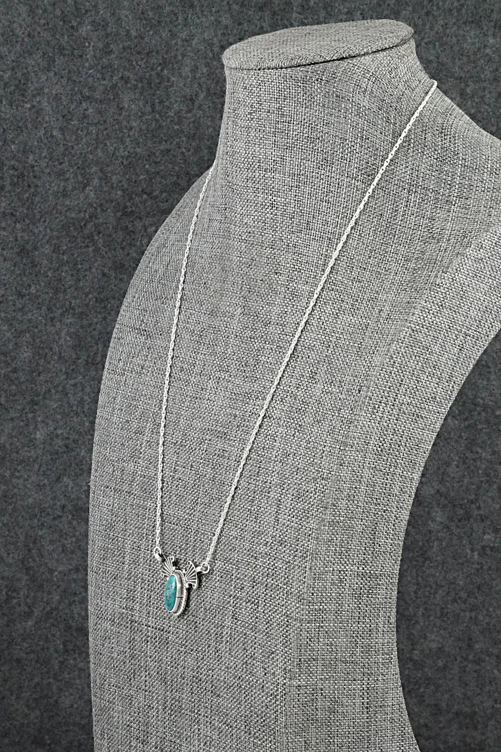 Turquoise & Sterling Silver Necklace - Verley Betone