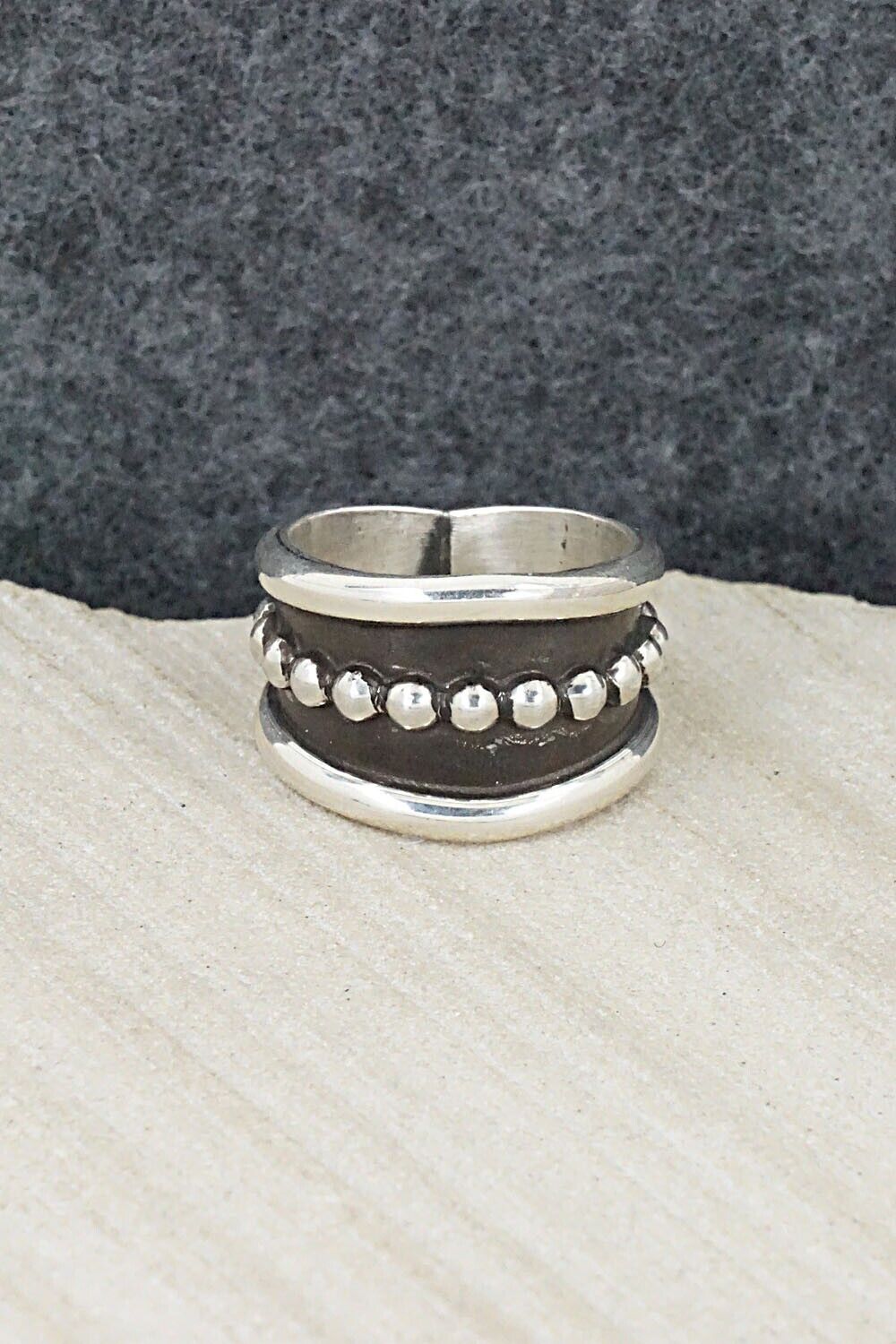Sterling Silver Ring - Tom Hawk - Size 7.5