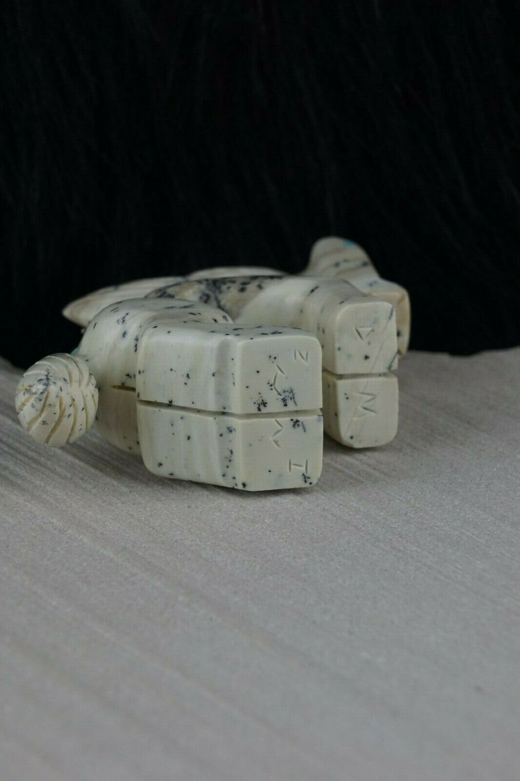 Horse Zuni Fetish Carving - Douglas Martza - High Lonesome Trading