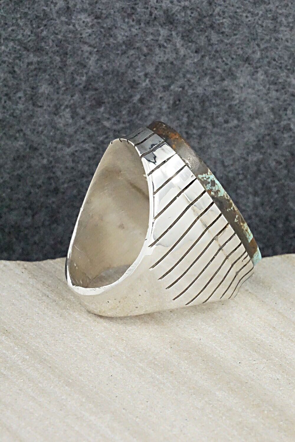 Turquoise & Sterling Silver Ring - Ray Jack - Size 9.5