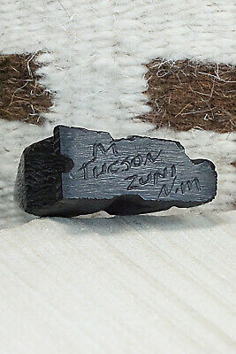 Wolf Zuni Fetish Carving - Mike Tucson