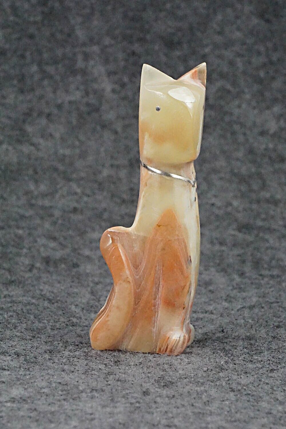 Cat Zuni Fetish Carving - Kenny Chavez