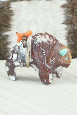Buffalo Zuni Fetish Carving - Kevin Quam