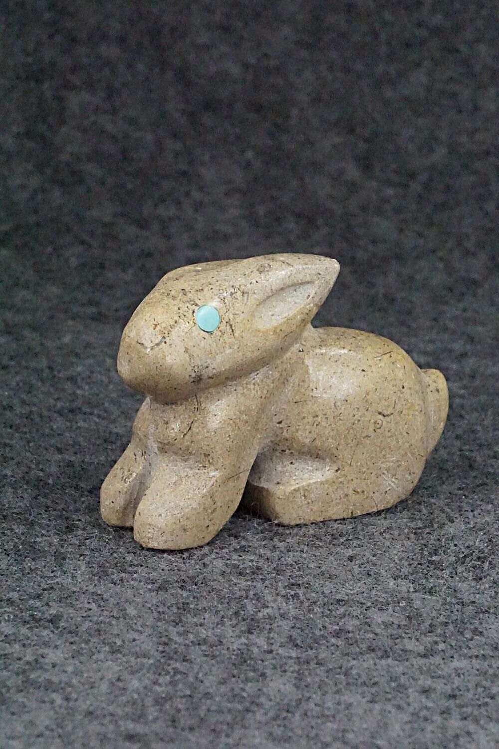 Rabbit Zuni Fetish Carving - Justin Natewa