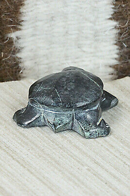 Turtle Zuni Fetish Carving - Ariane Quam