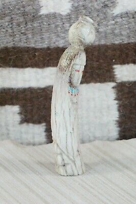 Corn Maiden Zuni Fetish Carving - Jonathan Rico