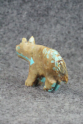 Wolf Zuni Fetish Carving - Andres Quandelacy