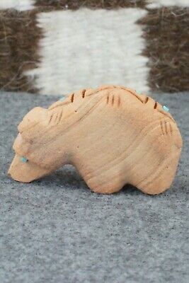 Bear Zuni Fetish Carving - Brandon Phillips
