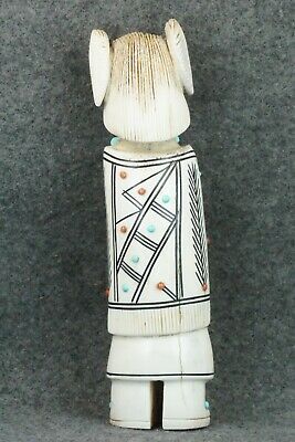 Corn Maiden Zuni Fetish Carving - Claudia Peina