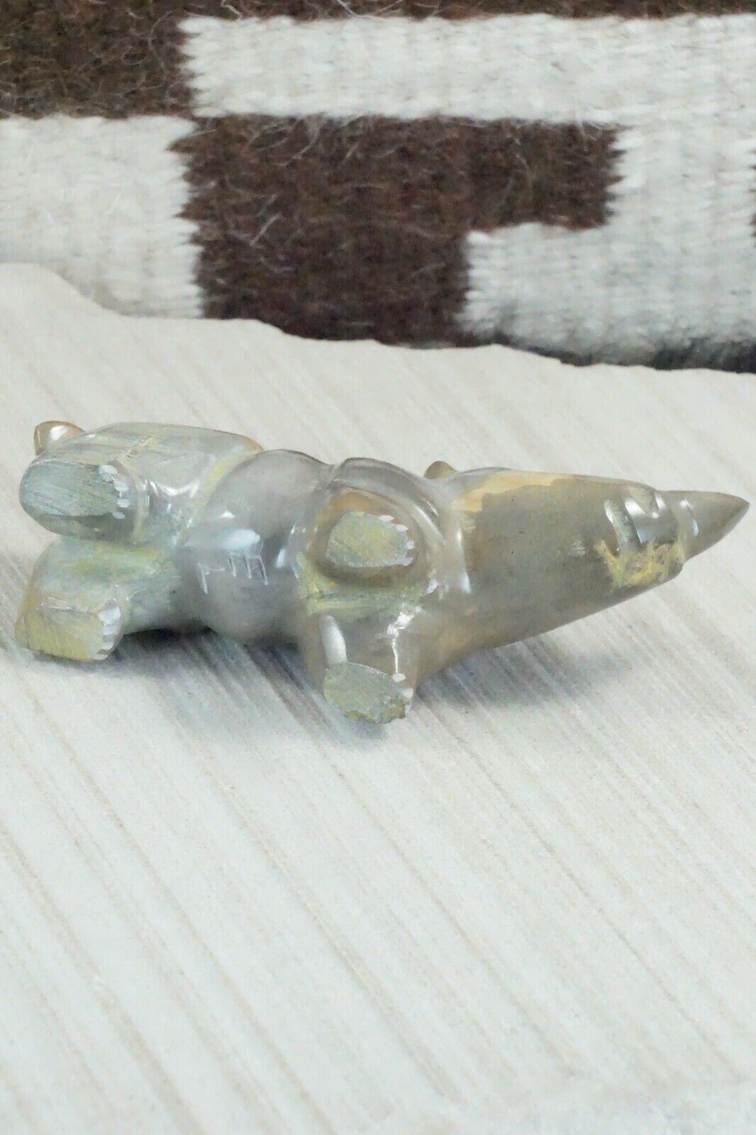 Rhino Zuni Fetish Carving - Enrike Leekya