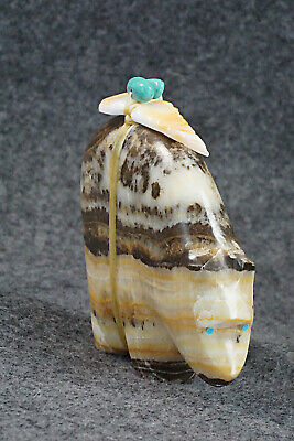 Bear Zuni Fetish Carving - Daphne Quam