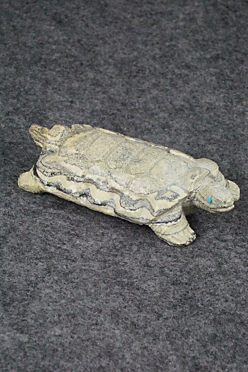 Turtle Zuni Fetish Carving - Herbert Him