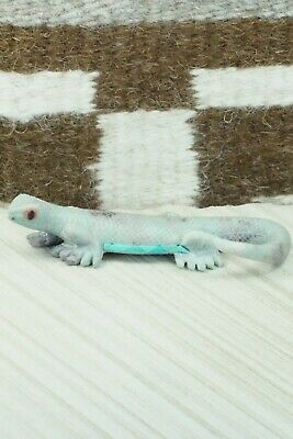 Lizard Zuni Fetish Carving - Peter Natewa