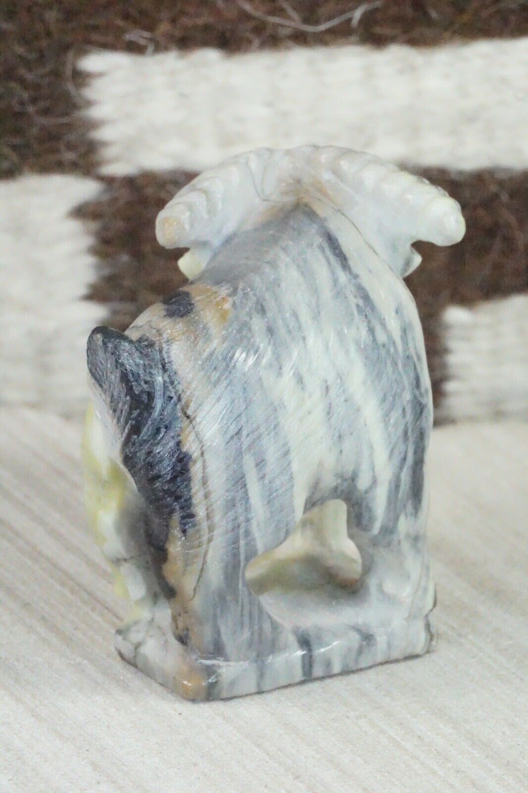 Billy Goat Zuni Fetish Carving - Derrick Kaamasee