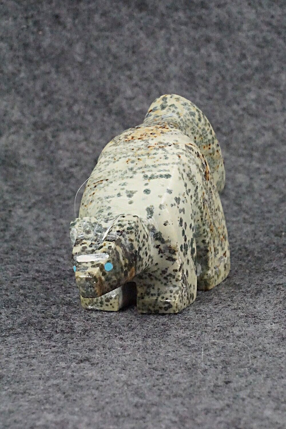 Wolf Zuni Fetish Carving - Cameron Nastacio
