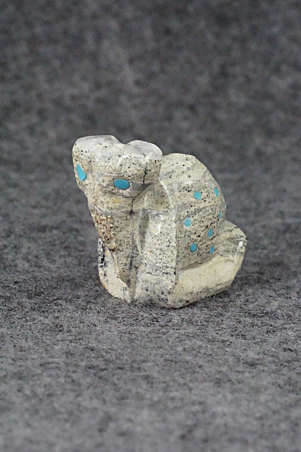 Snail Zuni Fetish Carving - Herbert Him