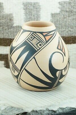 Hopi Pottery - D. Tsiny