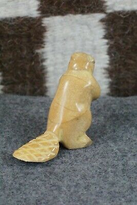 Beaver Zuni Fetish Carving - Enrike Leekya