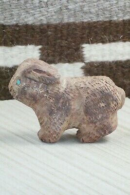 Rabbit Zuni Fetish Carving - Jon Quam