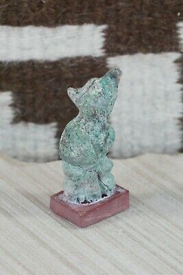 Bear Zuni Fetish Carving - Jon Quam
