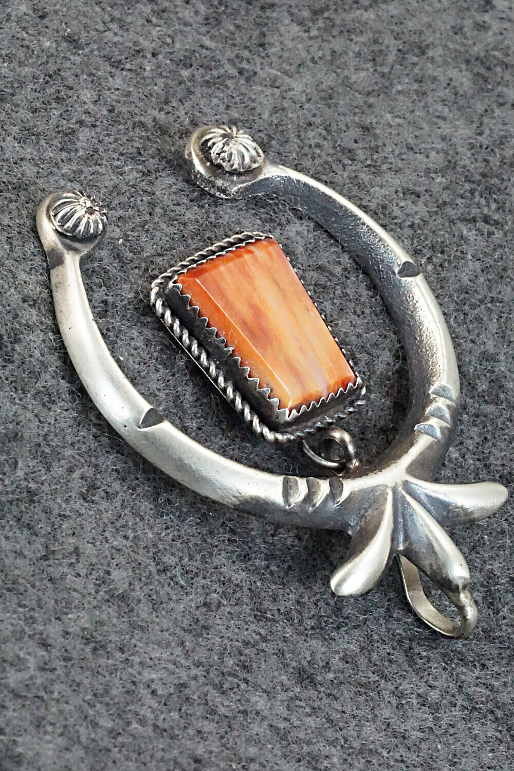 Spiny Oyster and Sterling Silver Naja Pendant - Martha Cayatineto