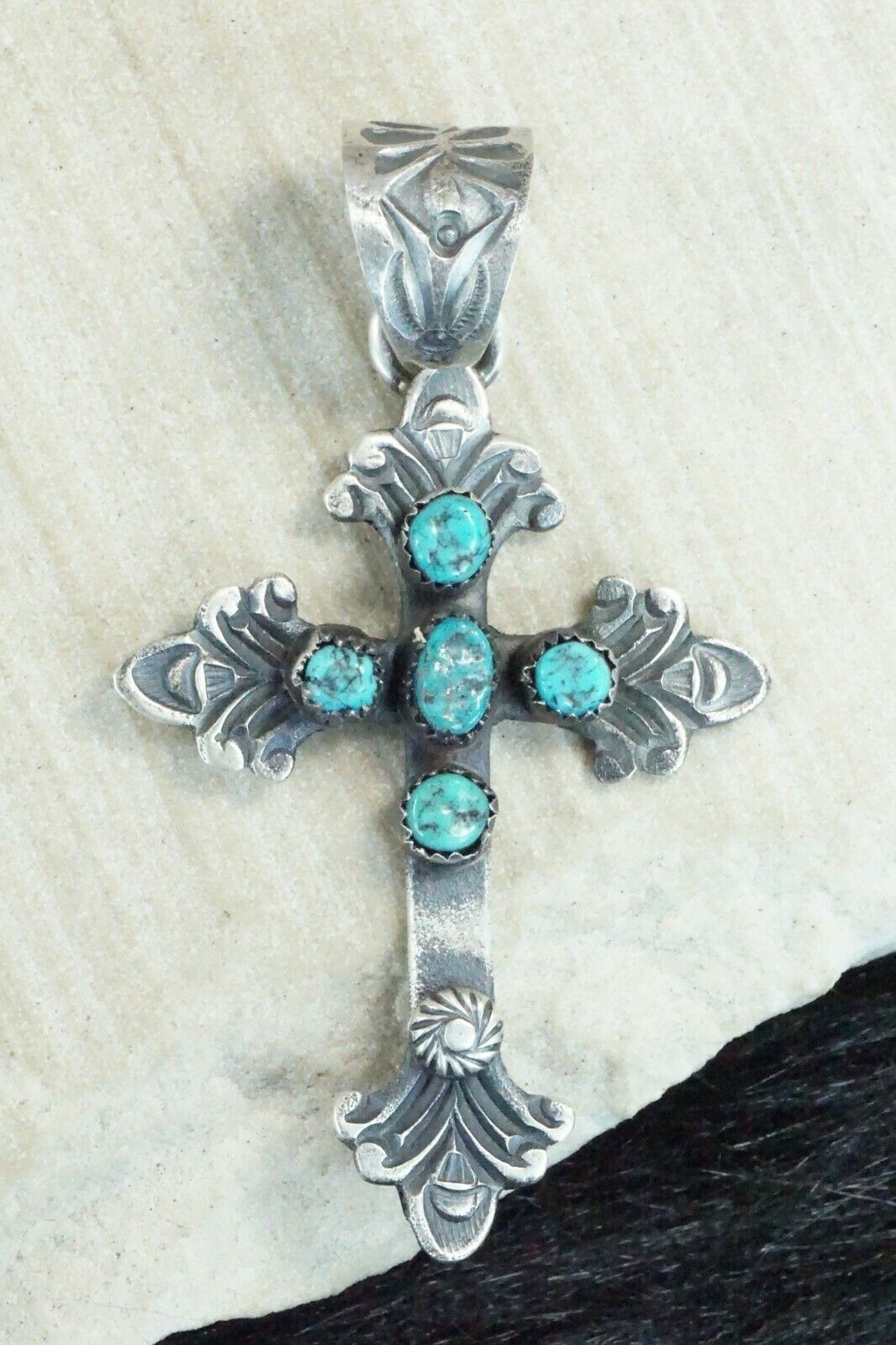 Turquoise and Sterling Silver Pendant - Eva & Linberg Billah