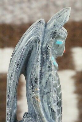 Corn Maiden Zuni Fetish Carving - Derrick Kaamasee