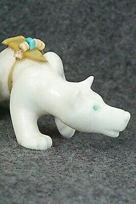 Wolf Zuni Fetish Carving - Albert Eustace