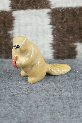 Beaver Zuni Fetish Carving - Enrike Leekya