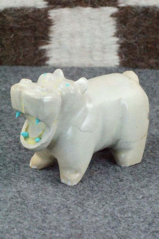 Hippo Zuni Fetish Carving - Enrike Leekya